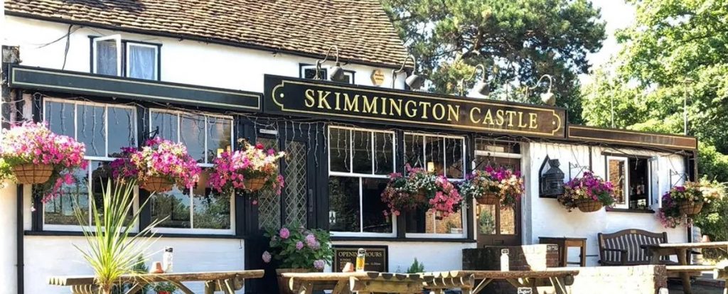 the skimmington castle pub
